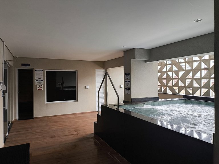 Alto Padrão Jacuzzi aquecida, piscina e 2 suítes