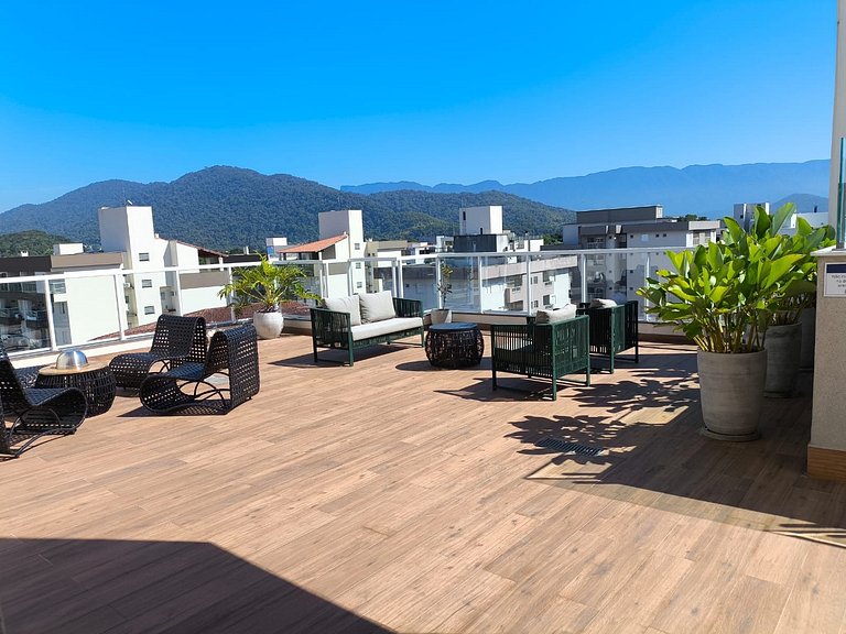 Alto Padrão Jacuzzi aquecida, piscina e 2 suítes