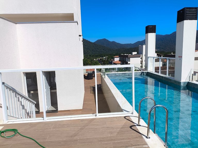 Alto Padrão Jacuzzi aquecida, piscina e 2 suítes