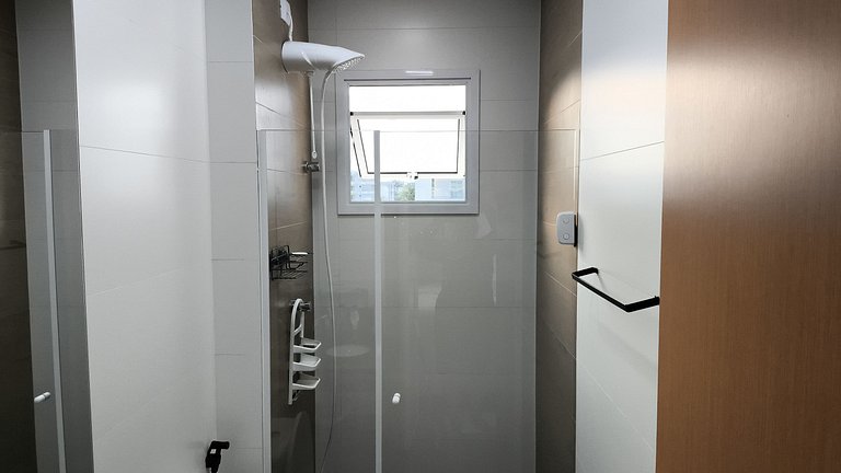 Alto Padrão Jacuzzi aquecida, piscina e 2 suítes