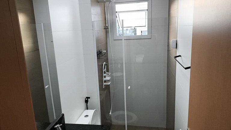 Alto Padrão Jacuzzi aquecida, piscina e 2 suítes