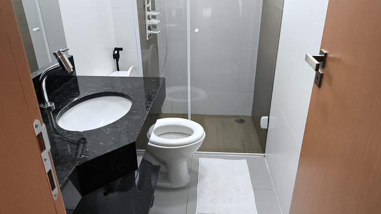 Alto Padrão Jacuzzi aquecida, piscina e 2 suítes