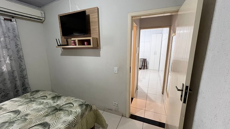 Casa 4 quarto c/ ar cond. 200 mt praia itagua