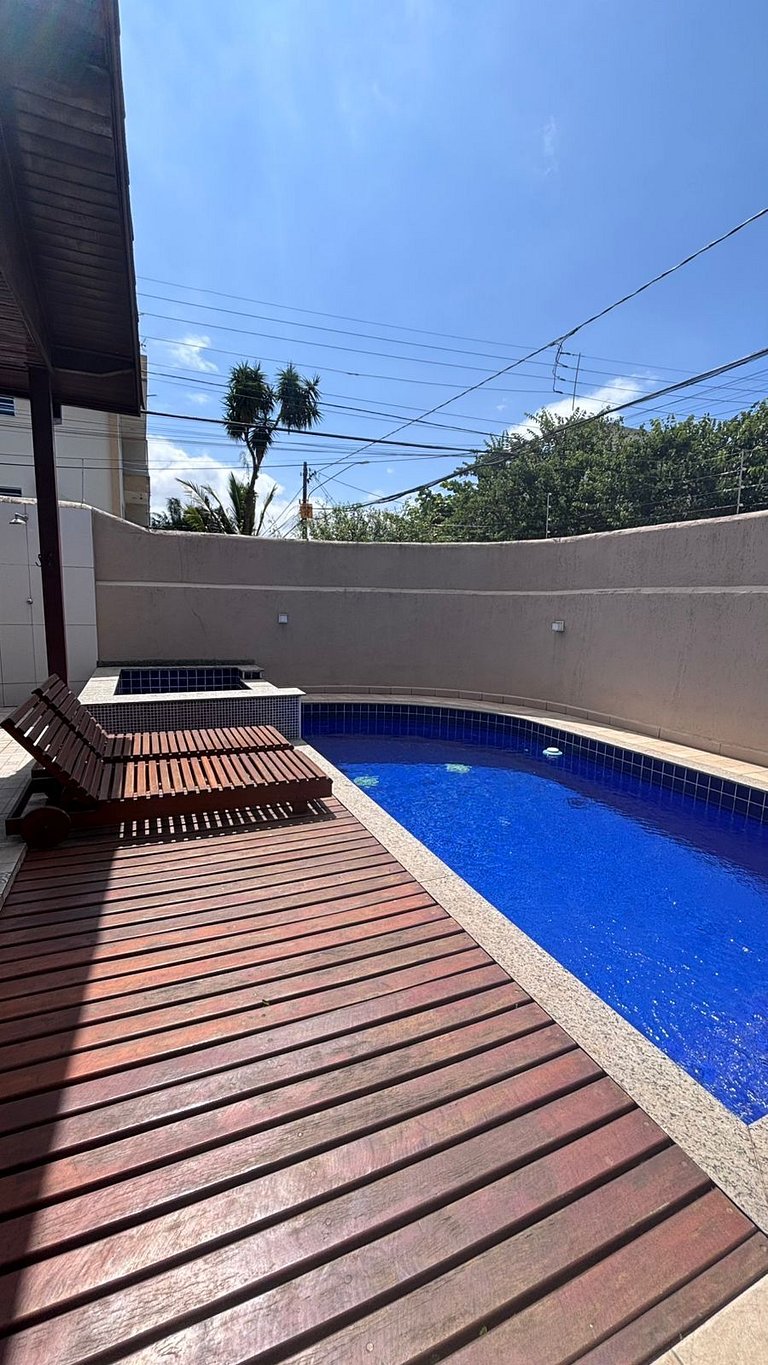 Casa 4 quarto c/ ar cond. 200 mt praia itagua