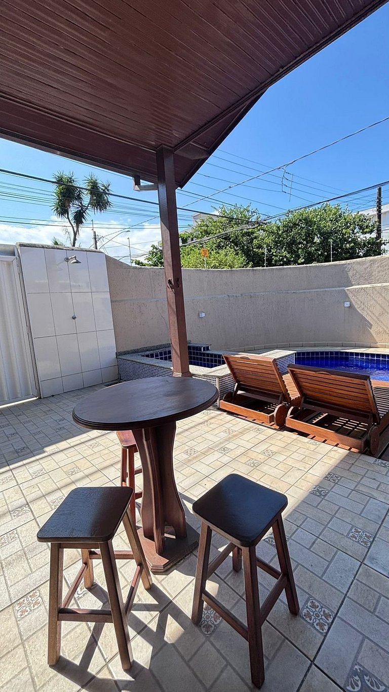 Casa 4 quarto c/ ar cond. 200 mt praia itagua